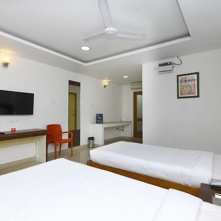 Hotel O Sri Bkm Guest House 钦奈 外观 照片